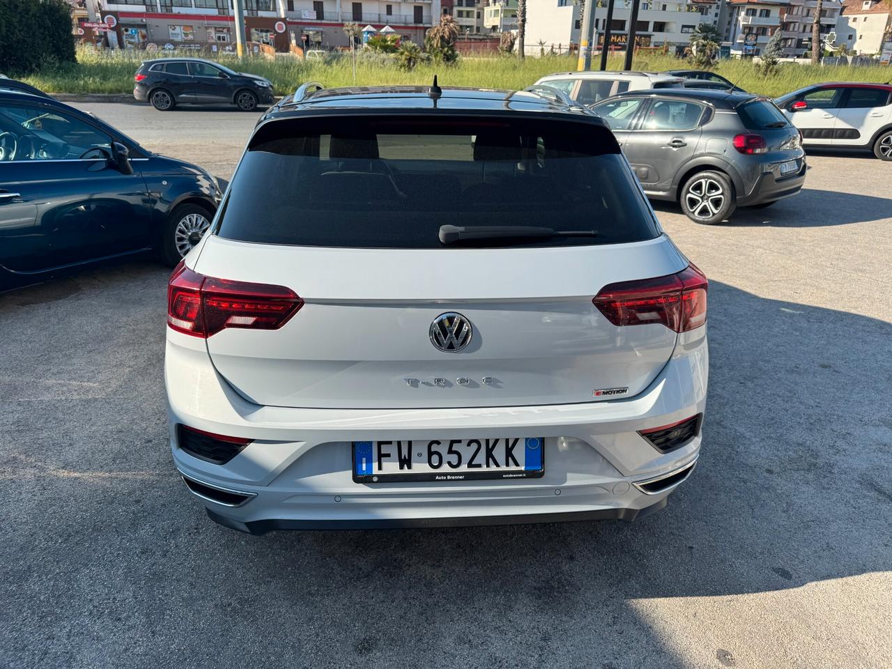 R LINE VW T-ROC 2.0 TDI 150CV 4MOTION DSG 2019