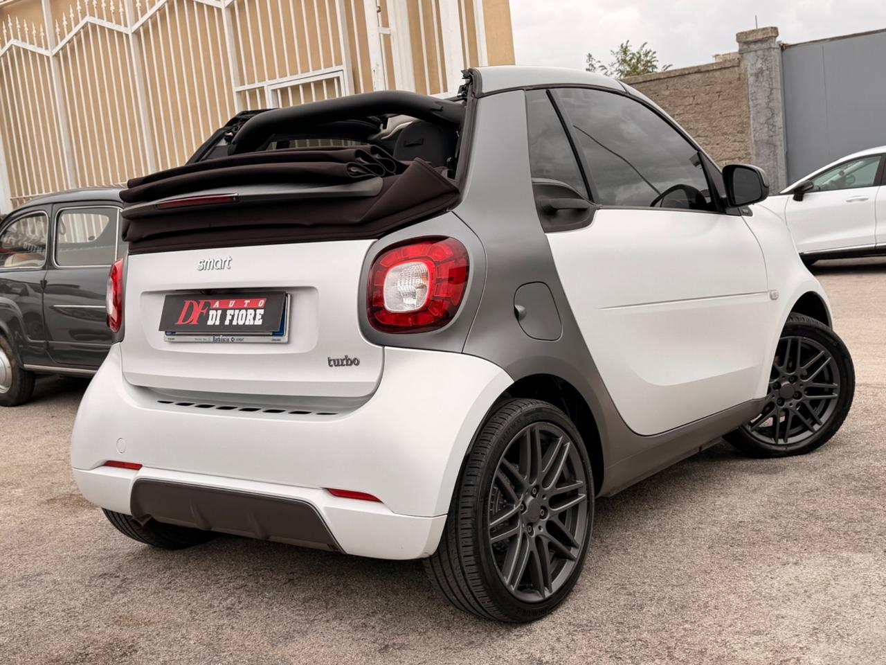Smart ForTwo SuiteBrown CABRIO 0.9 90Cv TURBO ALLES BRABUS