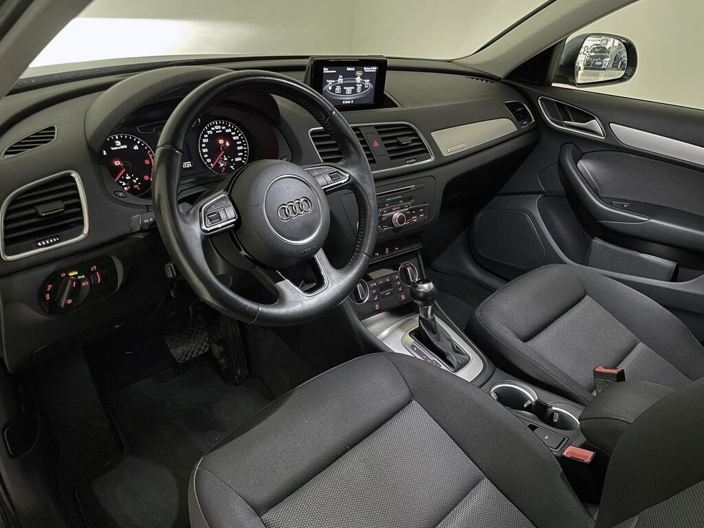 Audi Q3 2.0 TDI Business Quattro S tronic