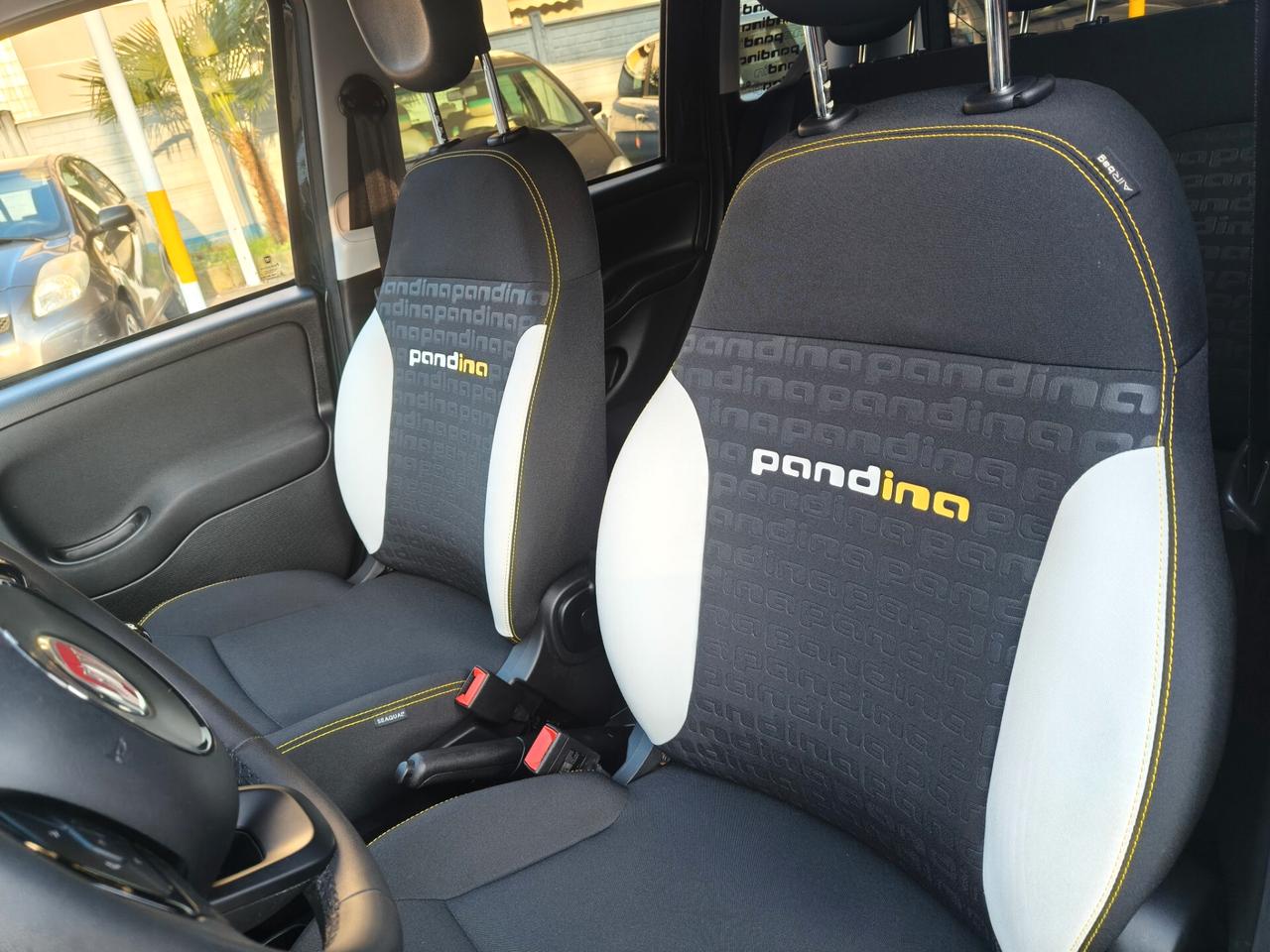 Fiat Panda 1.0 FireFly S&S Hybrid Pandina