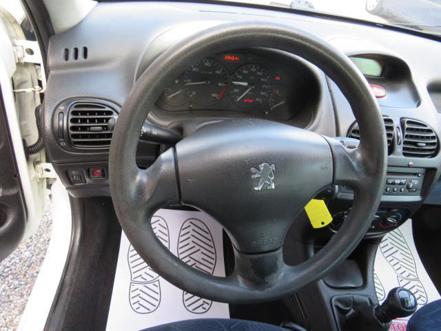PEUGEOT 206 2.0 HDi 5p. XT