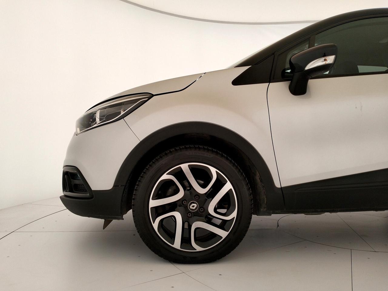 Renault Captur dCi 90 CV EDC Start&Stop Intens (energy r-link) - NEOPATENTATI