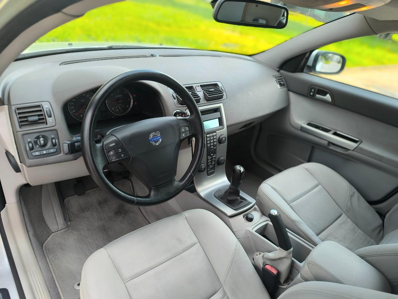 Volvo V50 2.0 D cat Summum 136cv