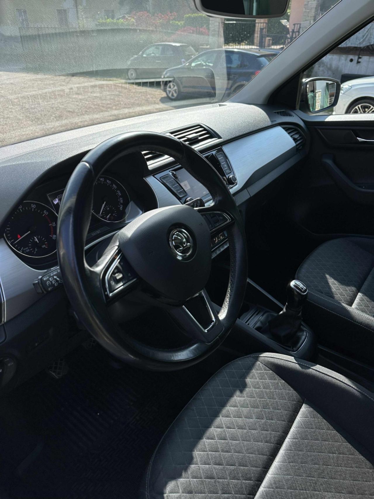 Skoda FABIA 1.0 MPI 75 CV BICOLOR NEOPAT KMCERT GARANZ