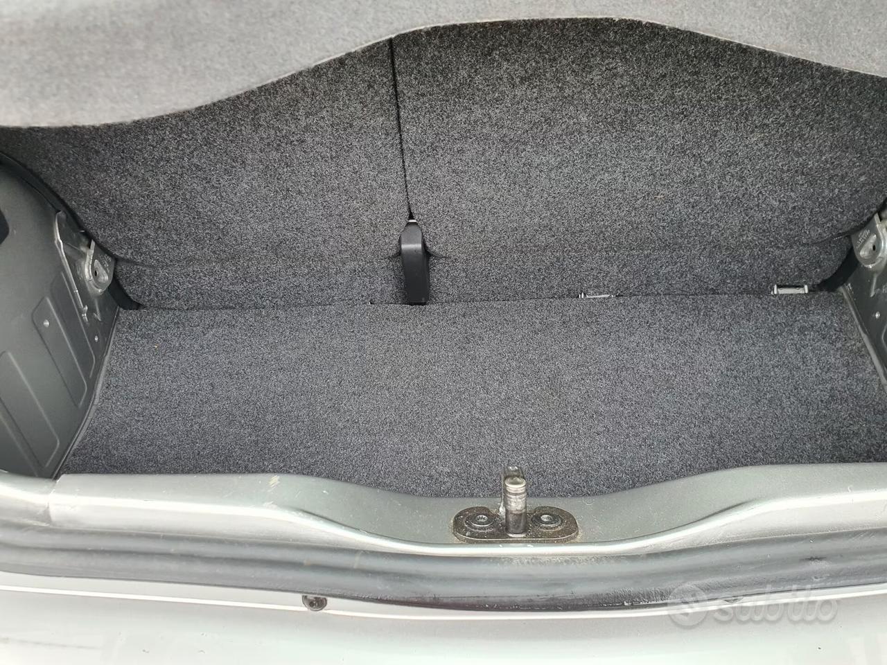 Volkswagen up! 1.0 5p. ECO/UP BENZINA / METANO BlueMotion Technology CLIMA CERCHI MULTIF.