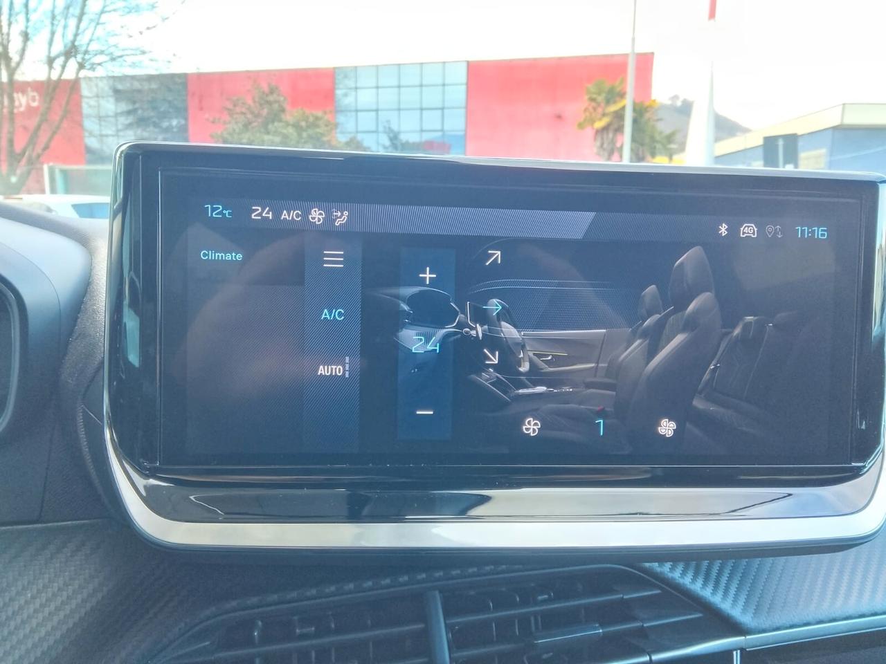 Peugeot 2008 PureTech 100 S&S Allure