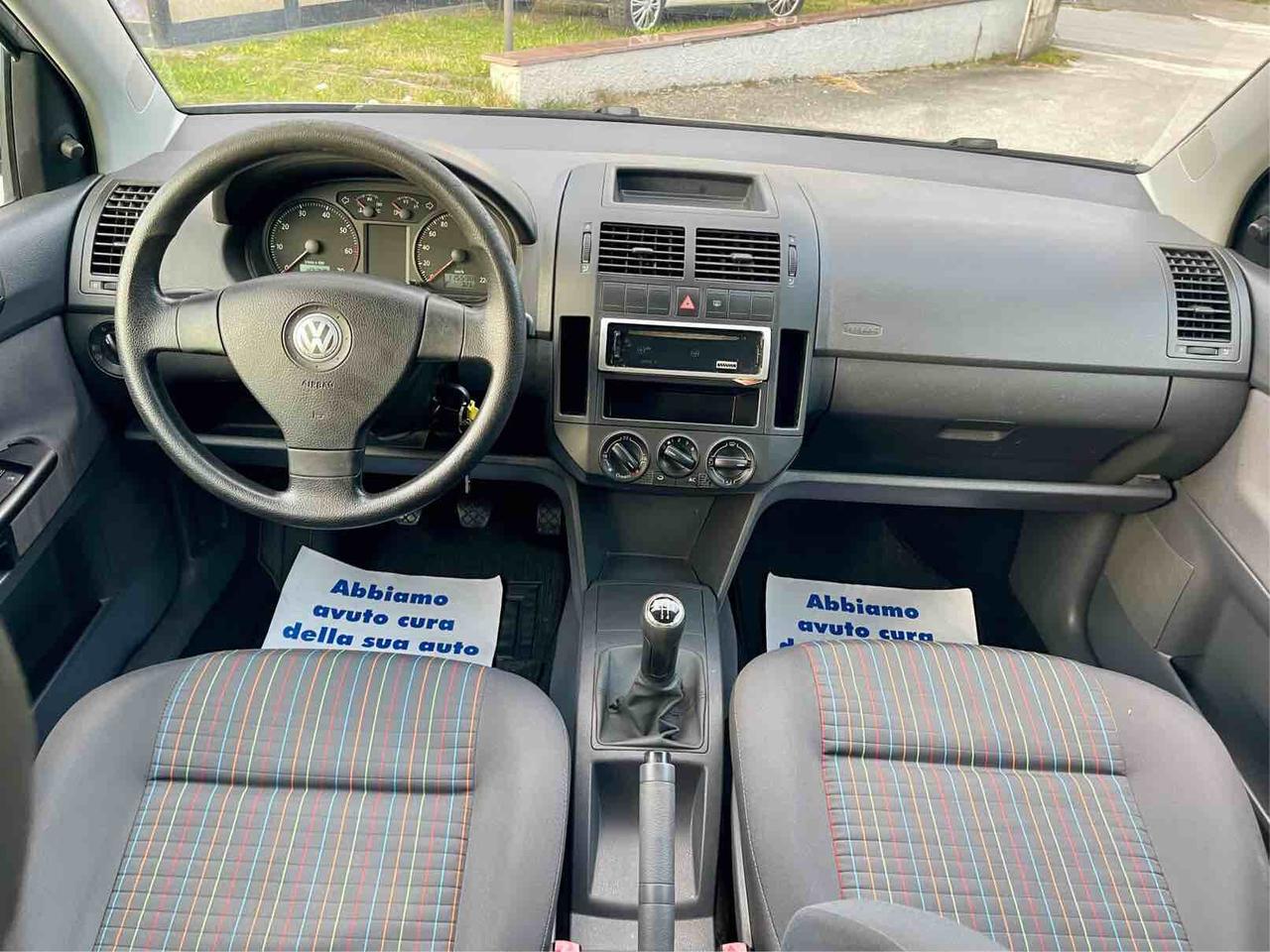 VOLKSWAGEN POLO - COMFORTLINE