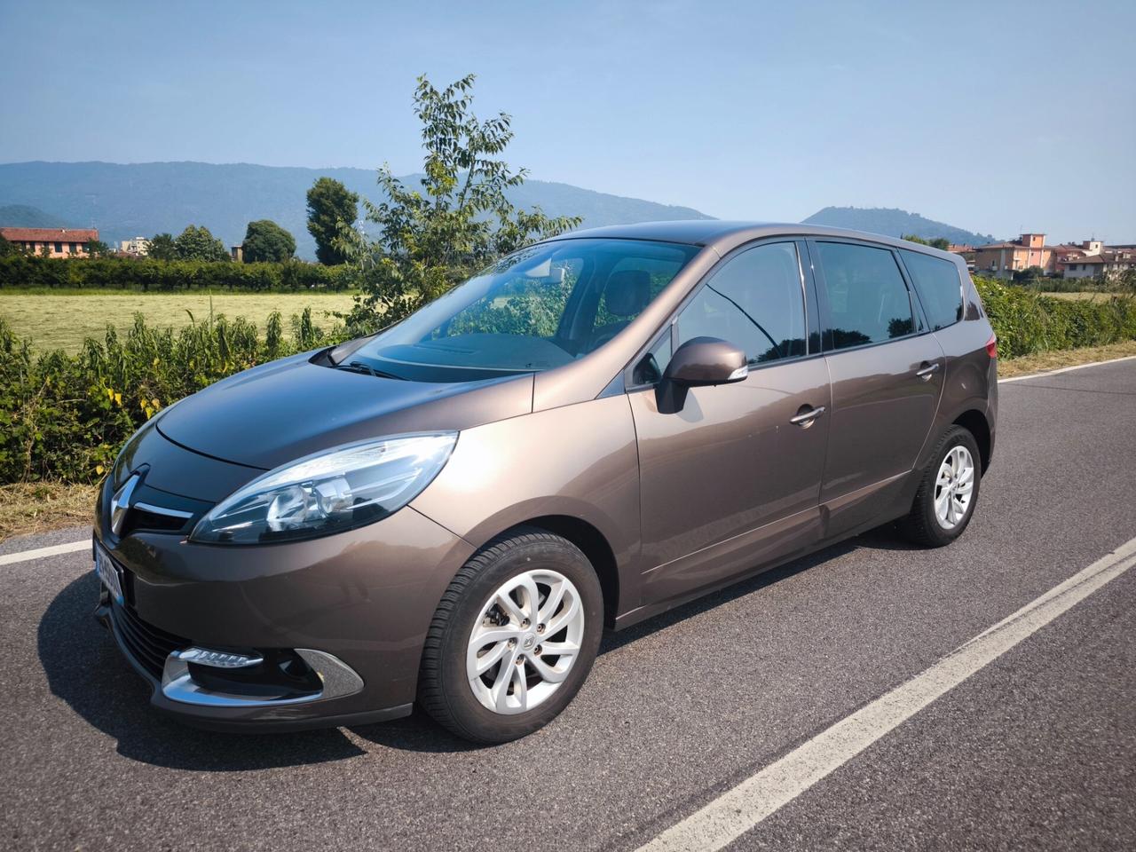 RENAULT SCENIC 1,5 DCI ENERGY - 110CV-7 POSTI-