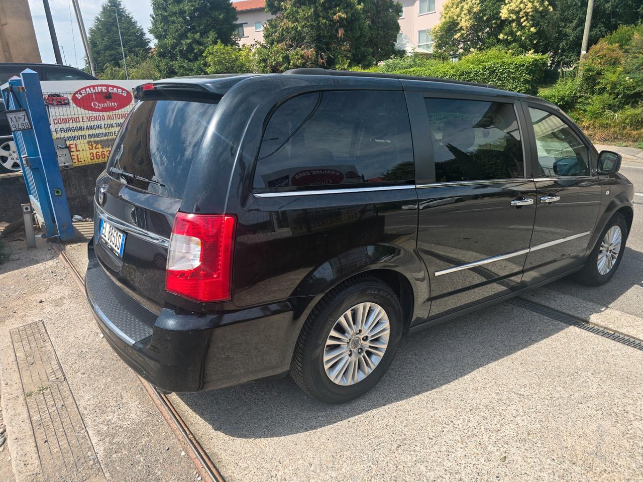 Lancia Voyager Platinum 2.8