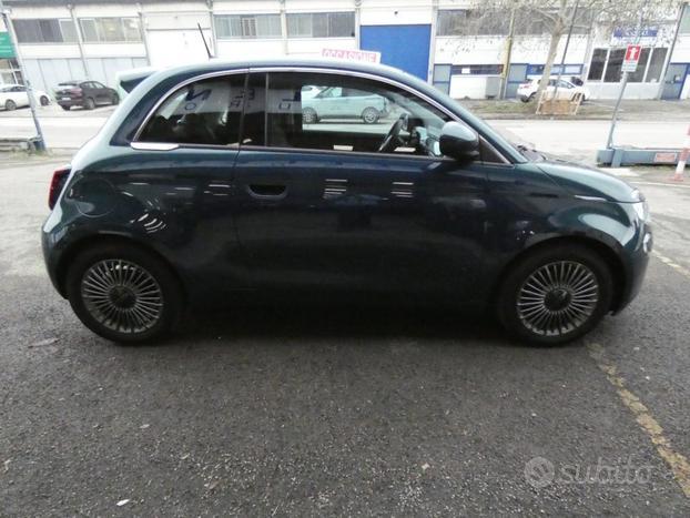 FIAT 500 Icon Berlina 42 kWh