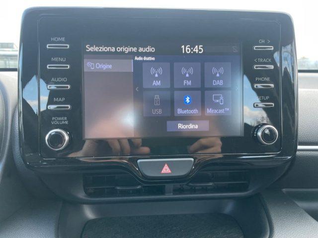 TOYOTA Yaris 1.5 Hybrid 5 porte Active