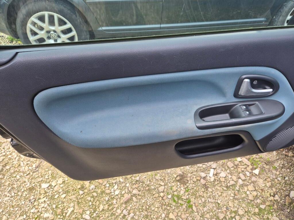 Renault Clio 1.2 16V 75cv GPL 3 PORTE