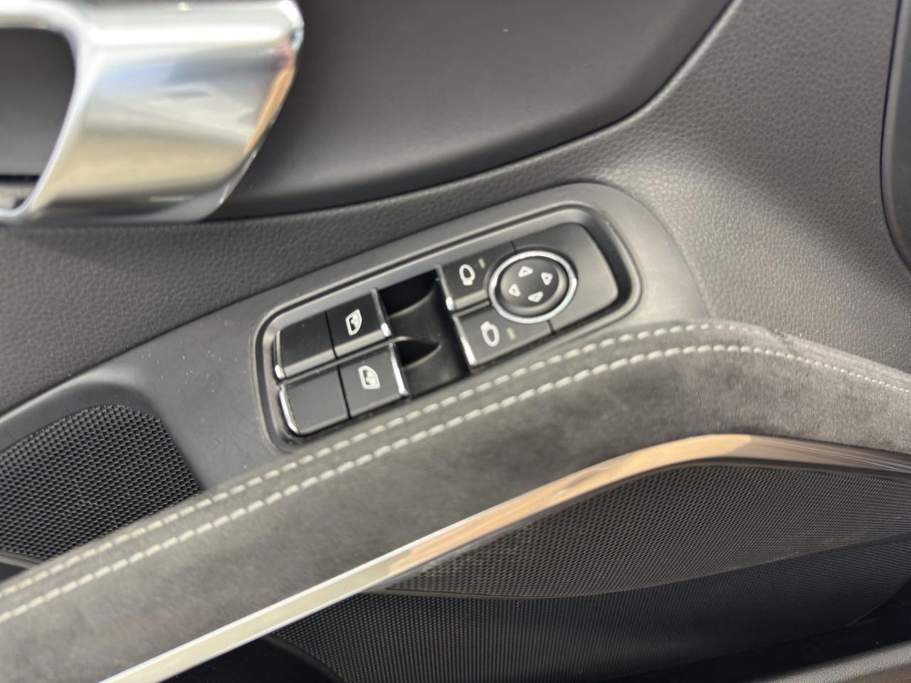 Porsche 911 Coupe 3.8 GT3