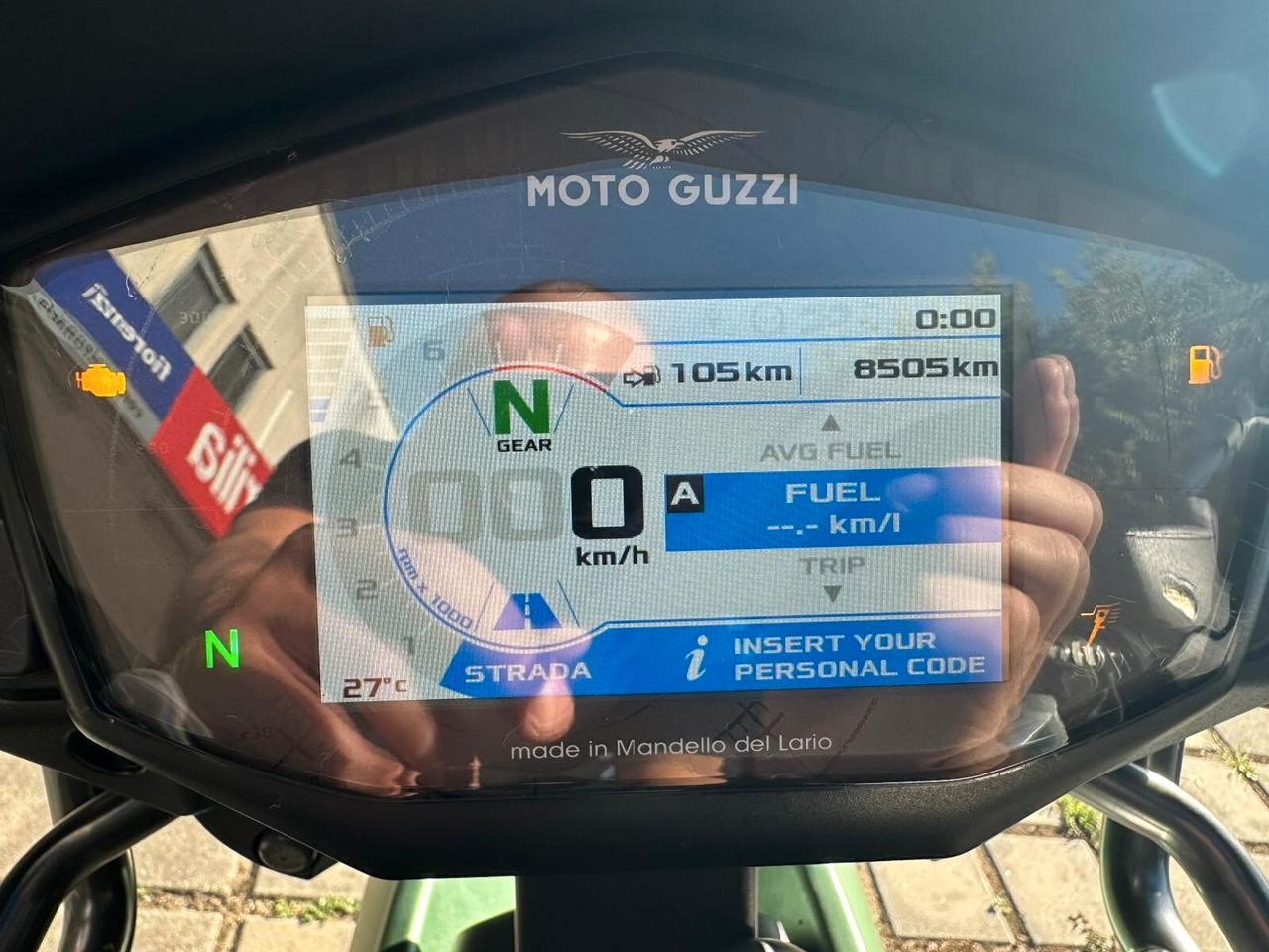 Moto Guzzi V 85 TT CENTENARIO