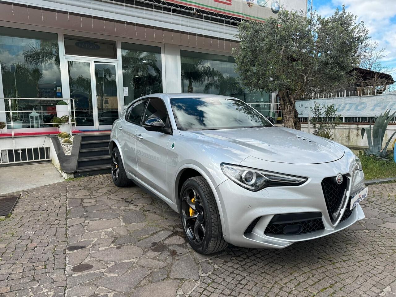 Alfa Romeo Stelvio 2.9 Bi-Turbo V6 510 CV AT8 Quadrifoglio