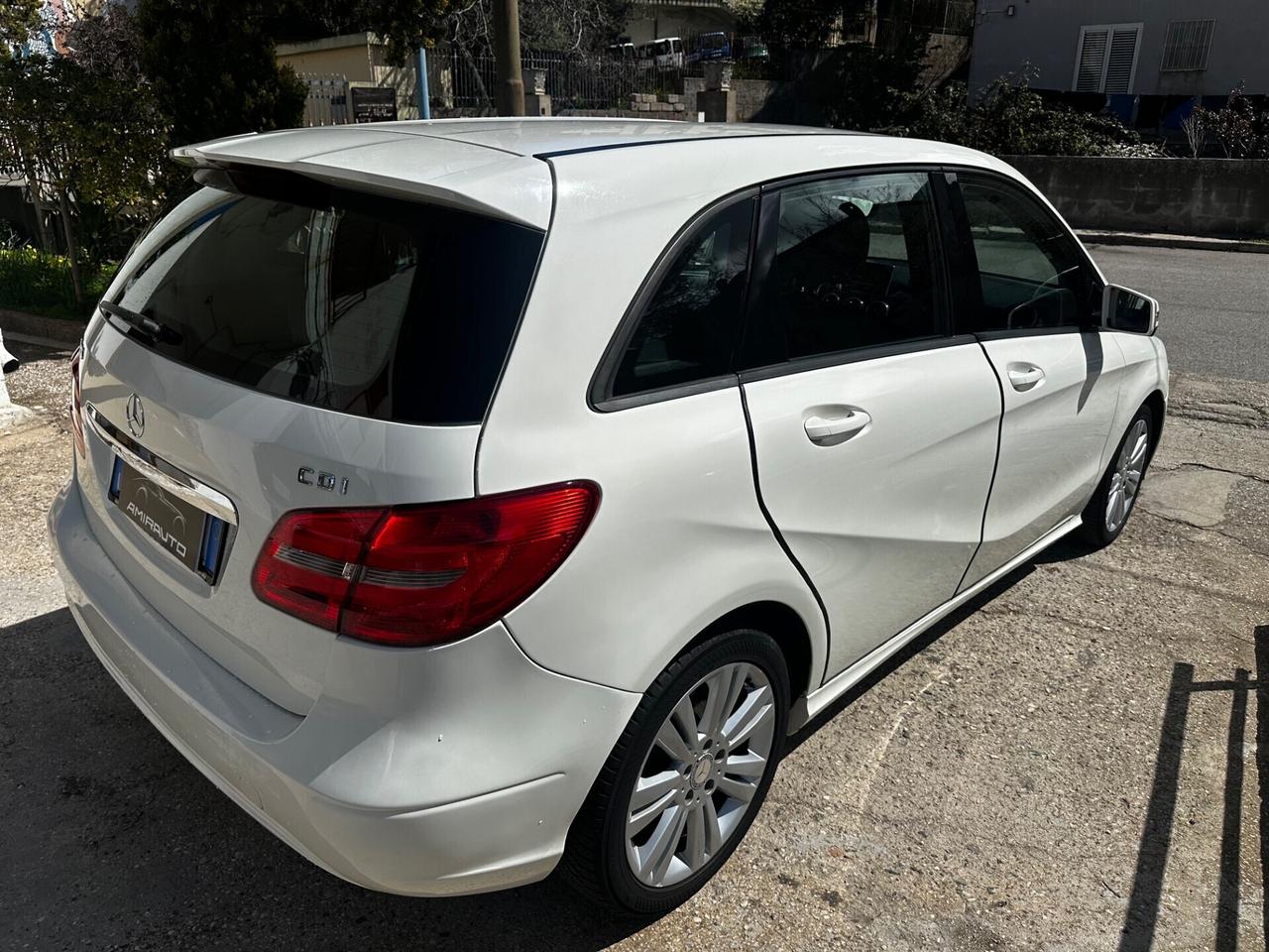 Mercedes-benz B 180 B 180 CDI Automatic Premium