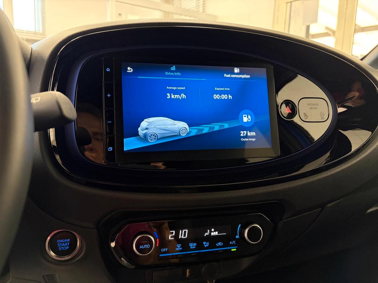 Toyota Aygo X 1.0 VVT-i 72 CV 5 porte Lounge S-CVT