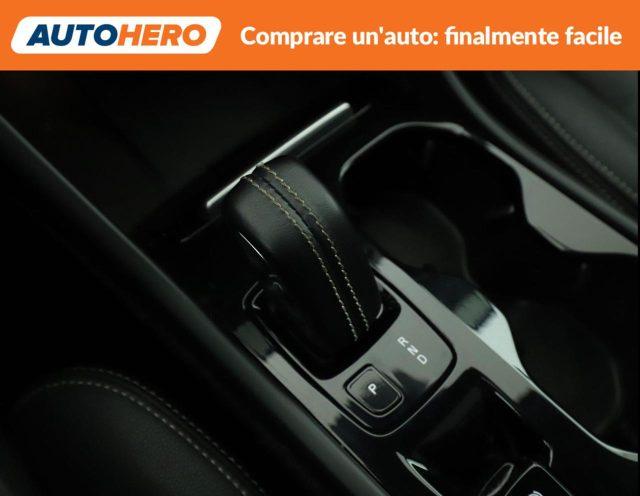 VOLVO XC40 T5 AWD Geartronic R-design