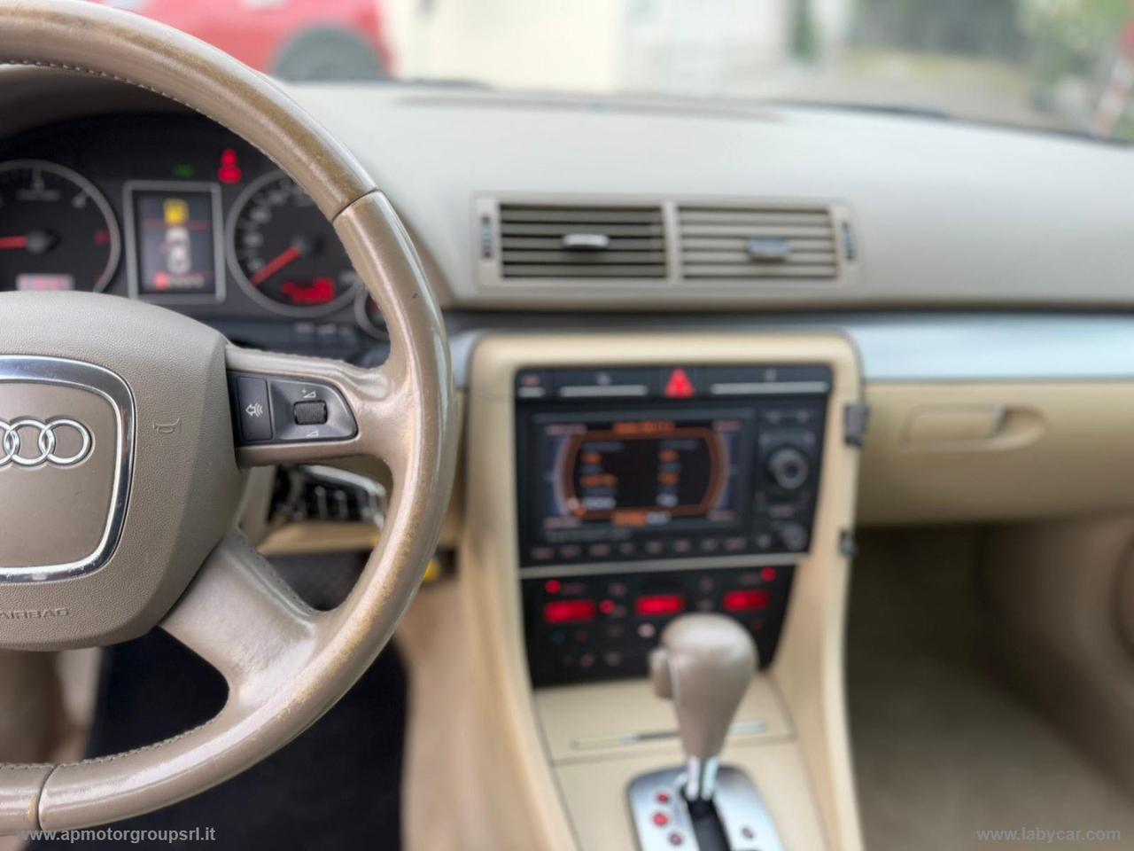 AUDI A4 2.7 V6 TDI F.AP. Avant mult. Top plus