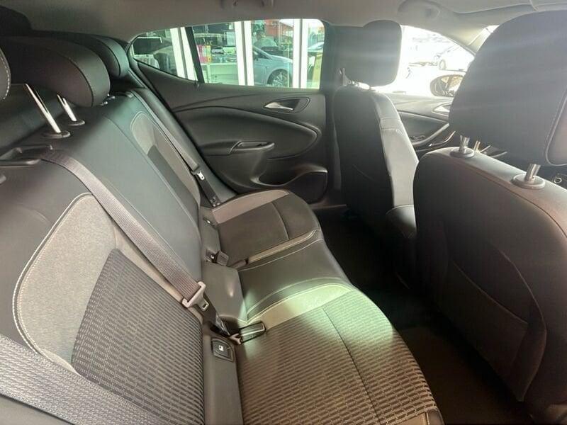 Opel Astra 1.5 CDTI Business Elegance 122cv S&S AT9