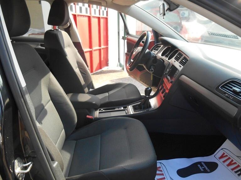 Volkswagen Golf 1.6 TDI 5p. CON SOLI KM 116000 NEOPATENTATI