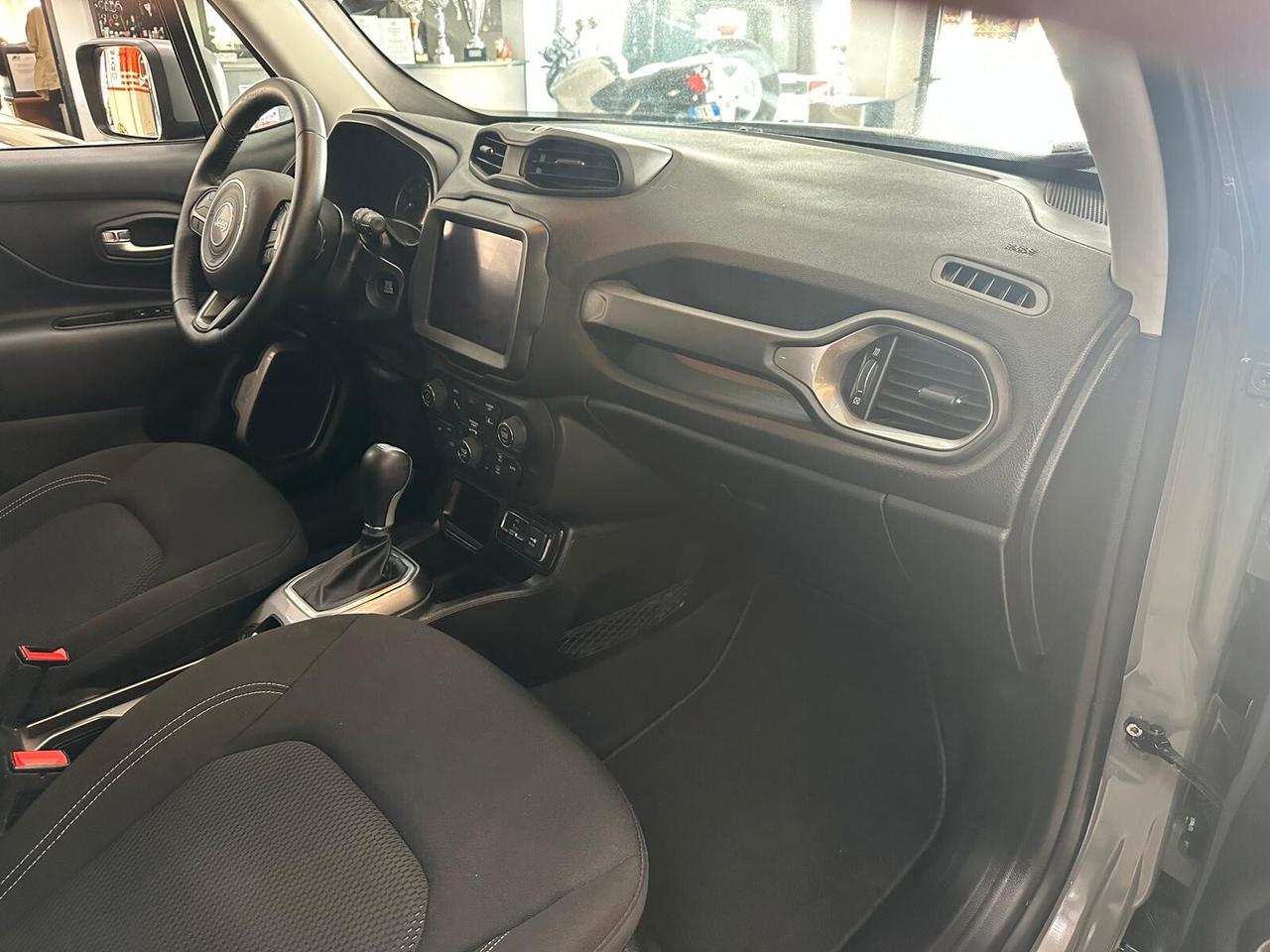 Jeep Renegade 1.6 Mjt DDCT 120 CV Limited FULL OPT. PARI AL NUOVO!!!