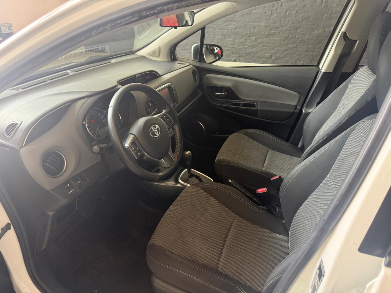 Toyota Yaris 1.5 Hybrid 5 porte Active AUTOMATICA