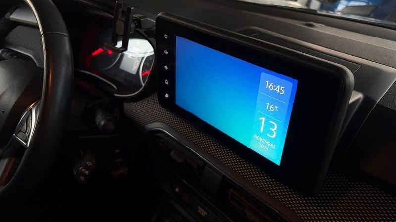 Dacia Sandero Stepway 1.0 tce Comfort Eco-g 100cv Stepway 1.0 tce ECO-G Comfort