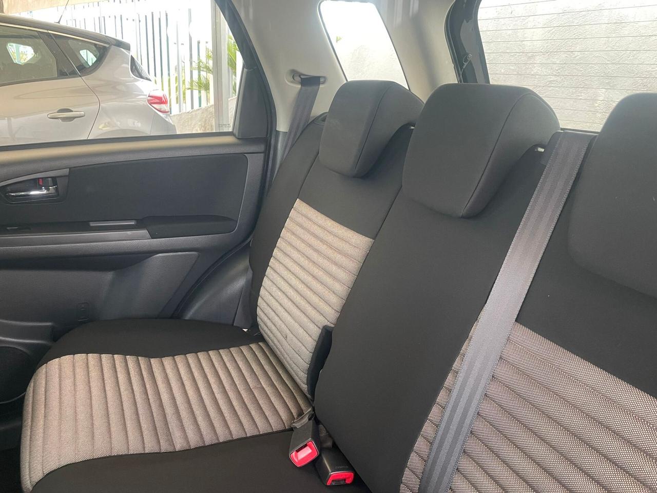 Fiat Sedici 2.0 MJT 16V DPF 4x4 Experience
