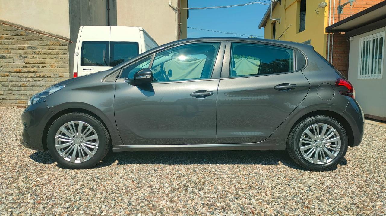 Peugeot 208 1.2 82CV BENZINA 5 porte Allure 58000KM