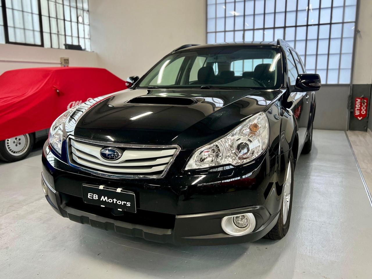 Subaru OUTBACK 2.0D 150cv Trend Limited 6m 4WD