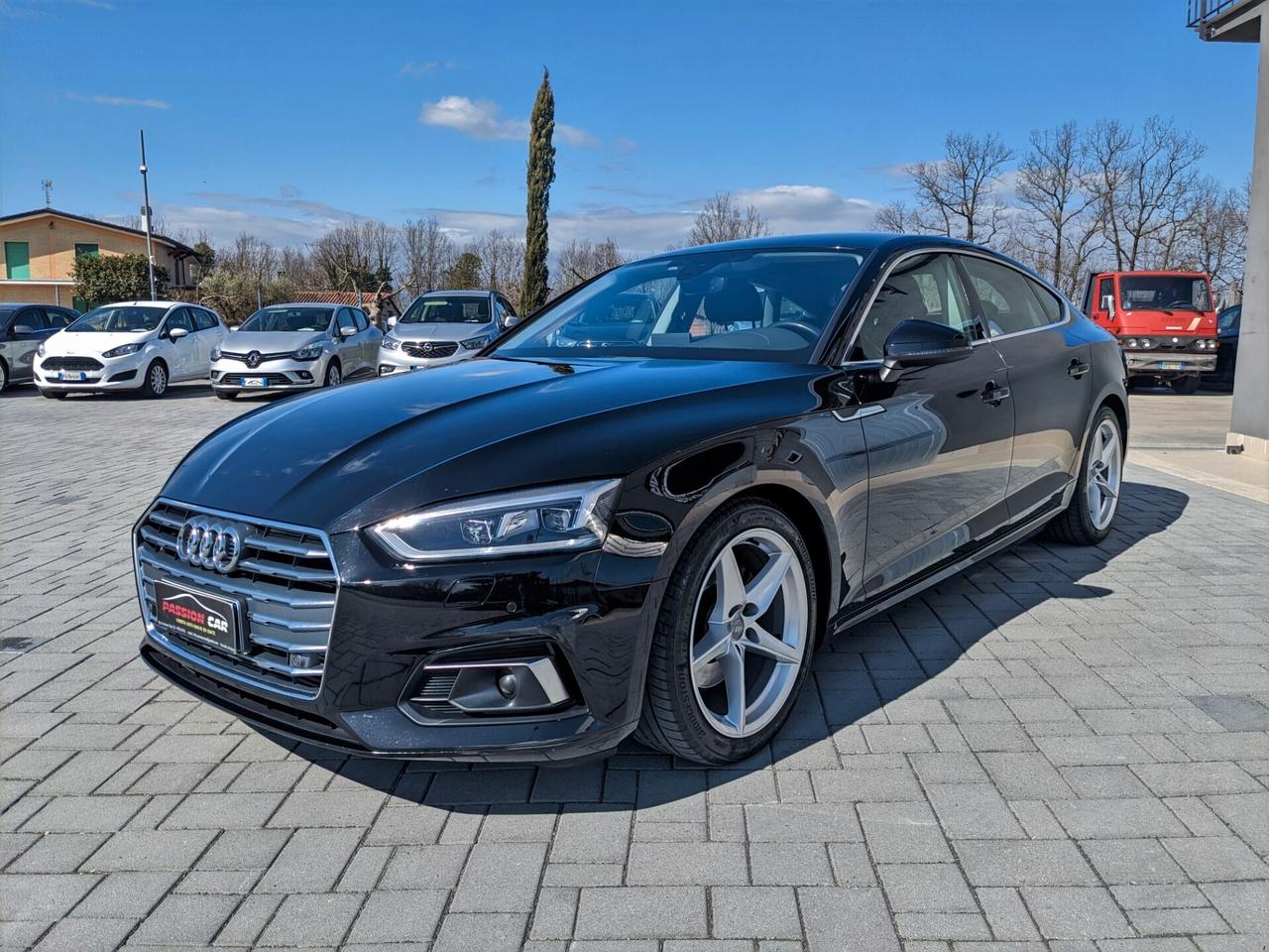 Audi A5 2.0 TFSI MHEV 190 CV Business Sport FARI MATRIX - UNIPRO