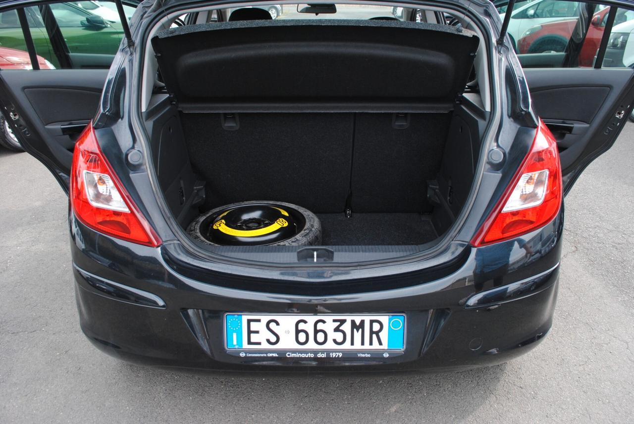 OPEL CORSA 1.2 86 CV BENZ/GPL OK NEOPATENTATI