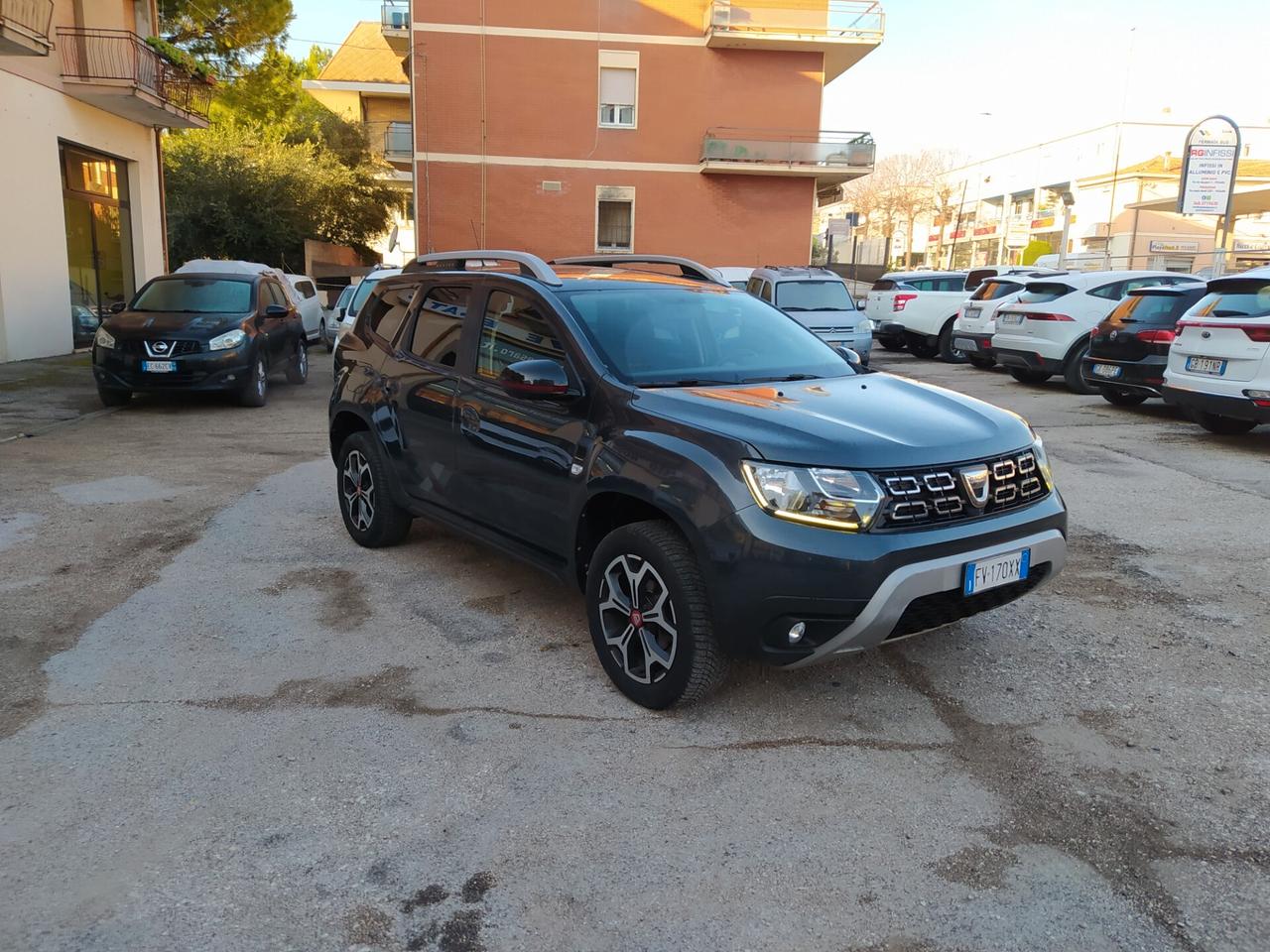 Dacia Duster 1.6 SCe GPL 4x2 Techroad