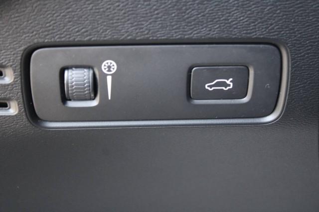 Volvo XC40 2.0 d3 Business AUTOMATICA con Navigatore