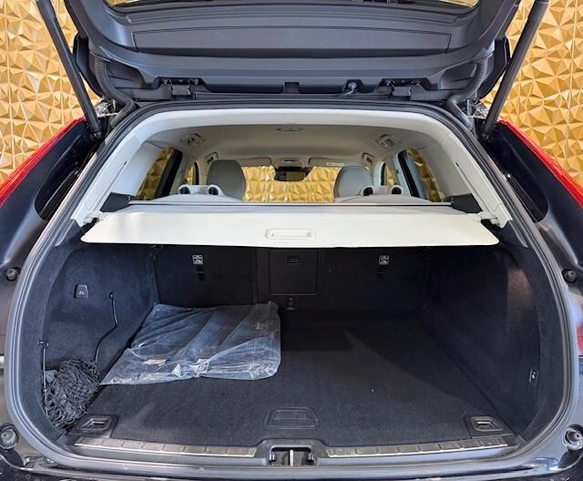 Volvo XC 60 XC60 B5 (d) AWD Geartronic Inscription