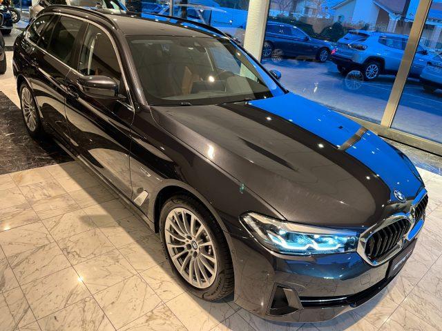 BMW 530 e xDrive Touring Business Plug-In