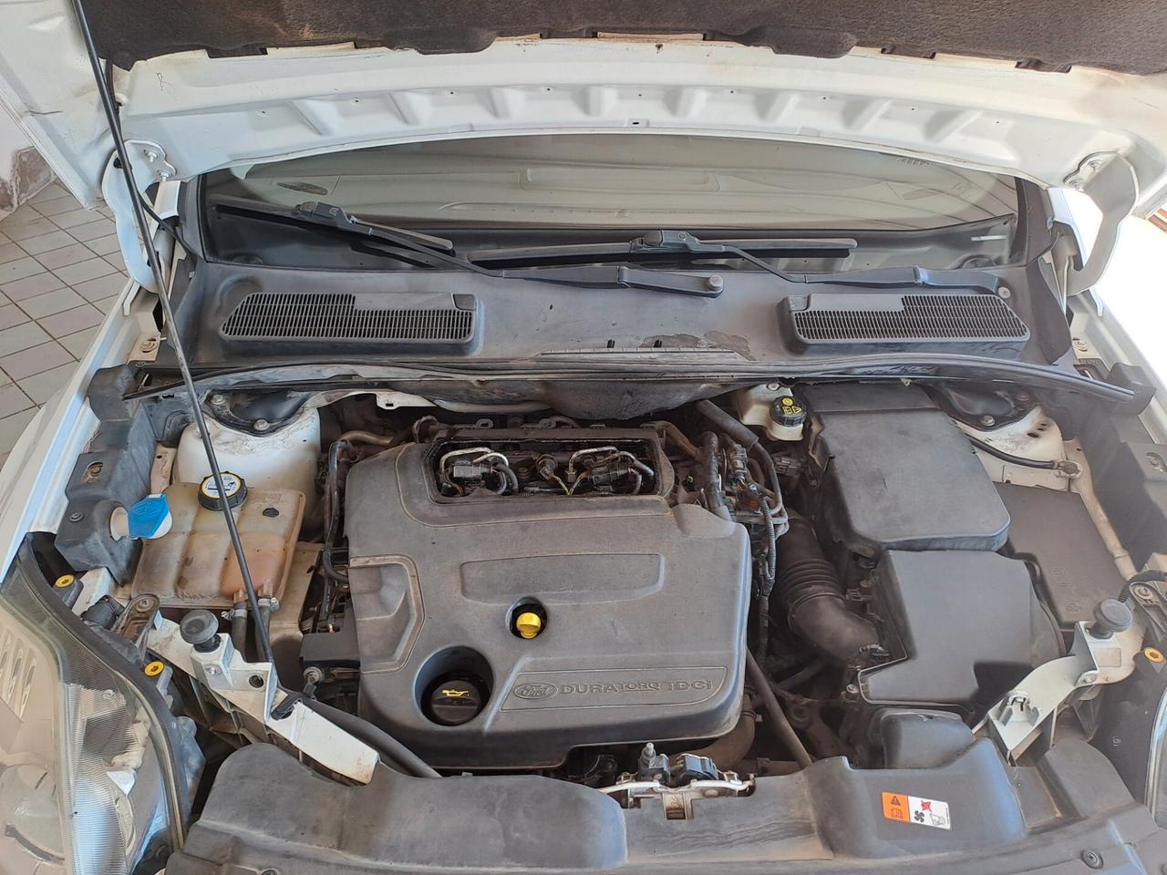 Ford Kuga 2.0 TDCi 140 CV 2WD Titanium DPF