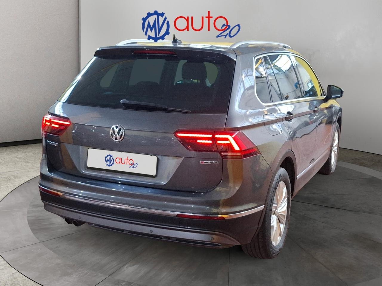 Volkswagen Tiguan 2.0 TDI SCR DSG 4MOTION Sport BMT