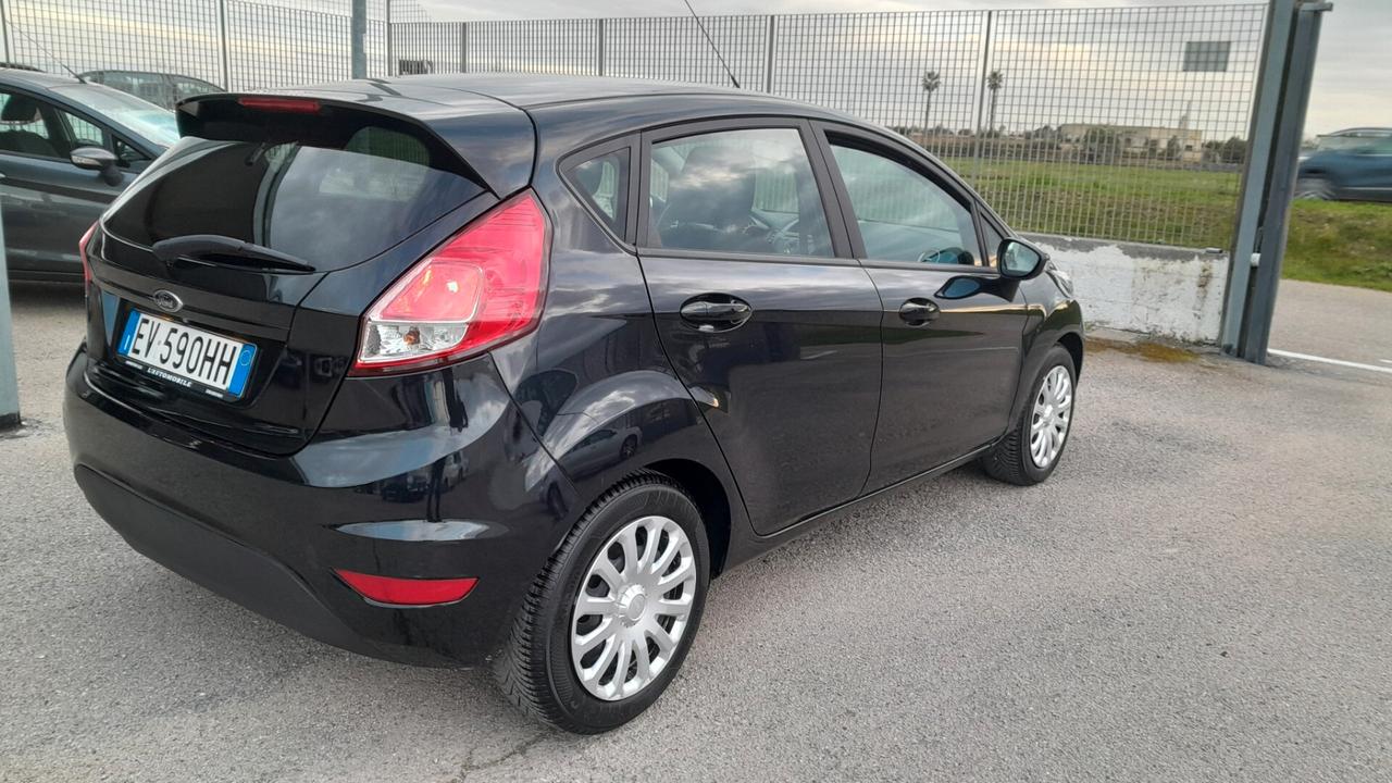 Ford Fiesta 1.5 TDCi 75CV 5 porte