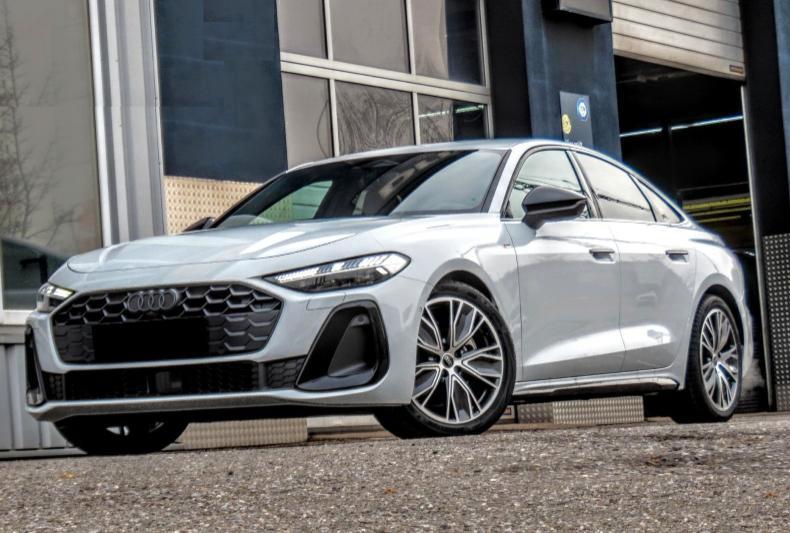 Audi A5 Berlina 2.0 tfsi S line edition 204cv s-tronic