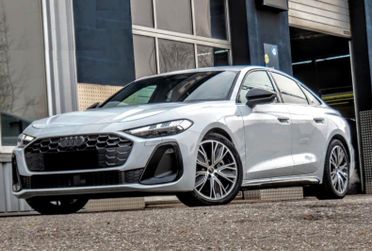 Audi A5 Berlina 2.0 tfsi S line edition 204cv s-tronic