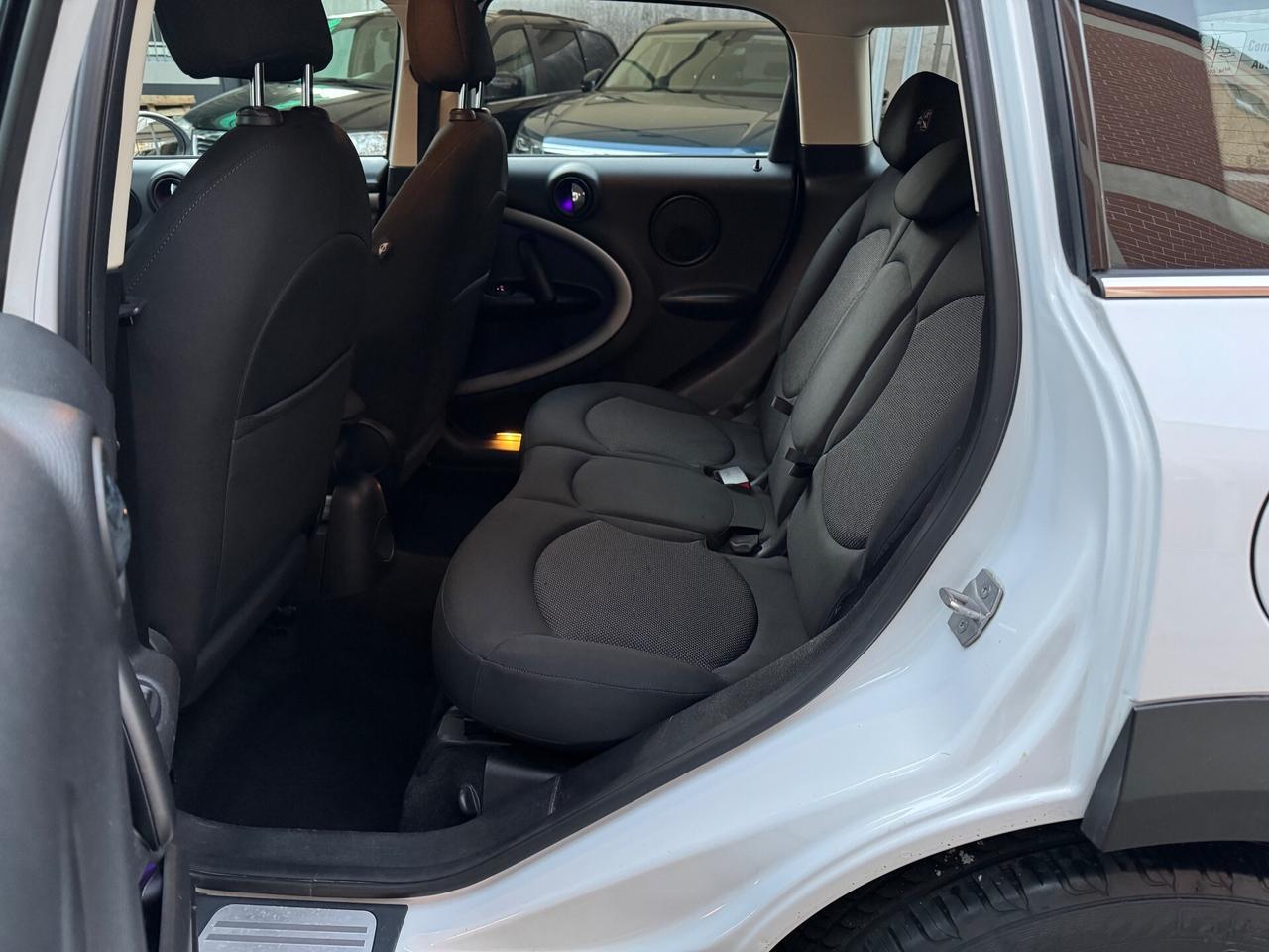 Mini Cooper D Countryman 2.0 Business Automatica