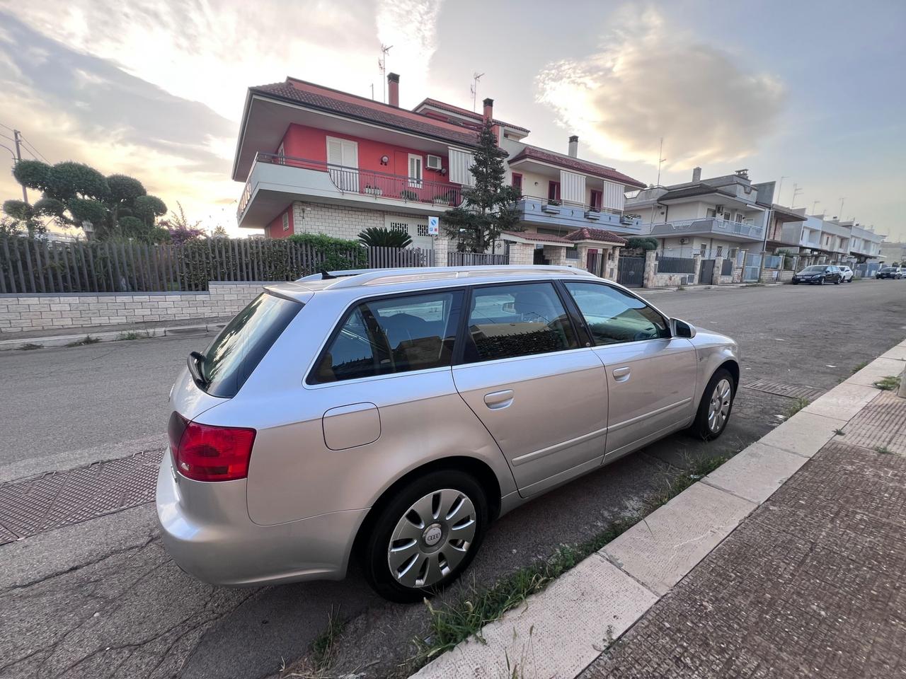 Audi A4 2.0 16V TDI Avant Top 140cv