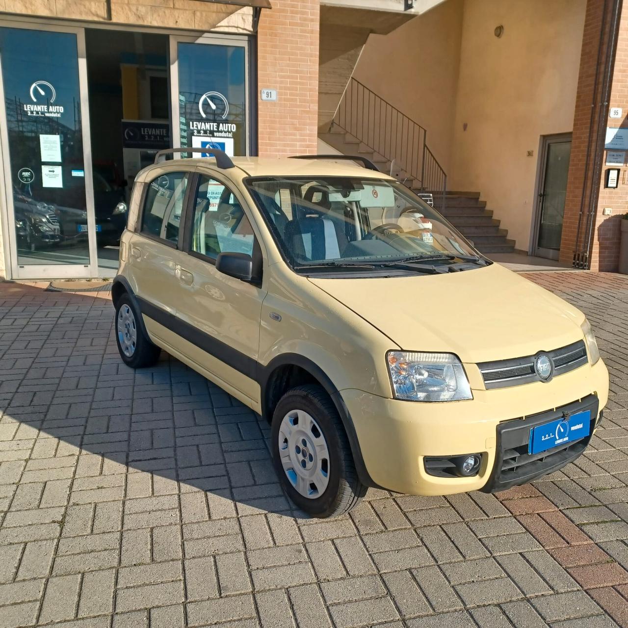 4X4 FIAT PANDA 1.2 CON GRANZIA INCLUSA