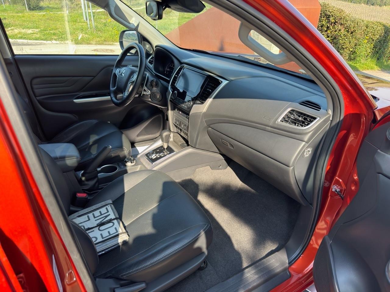 Mitsubishi L200 2.3D Double Cab 4x4 Sup.Select P1. Intouch Diamond aut.