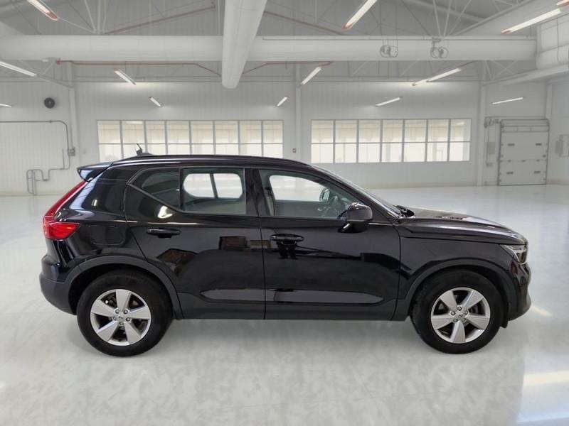 VOLVO XC40 T2 automatico Essential