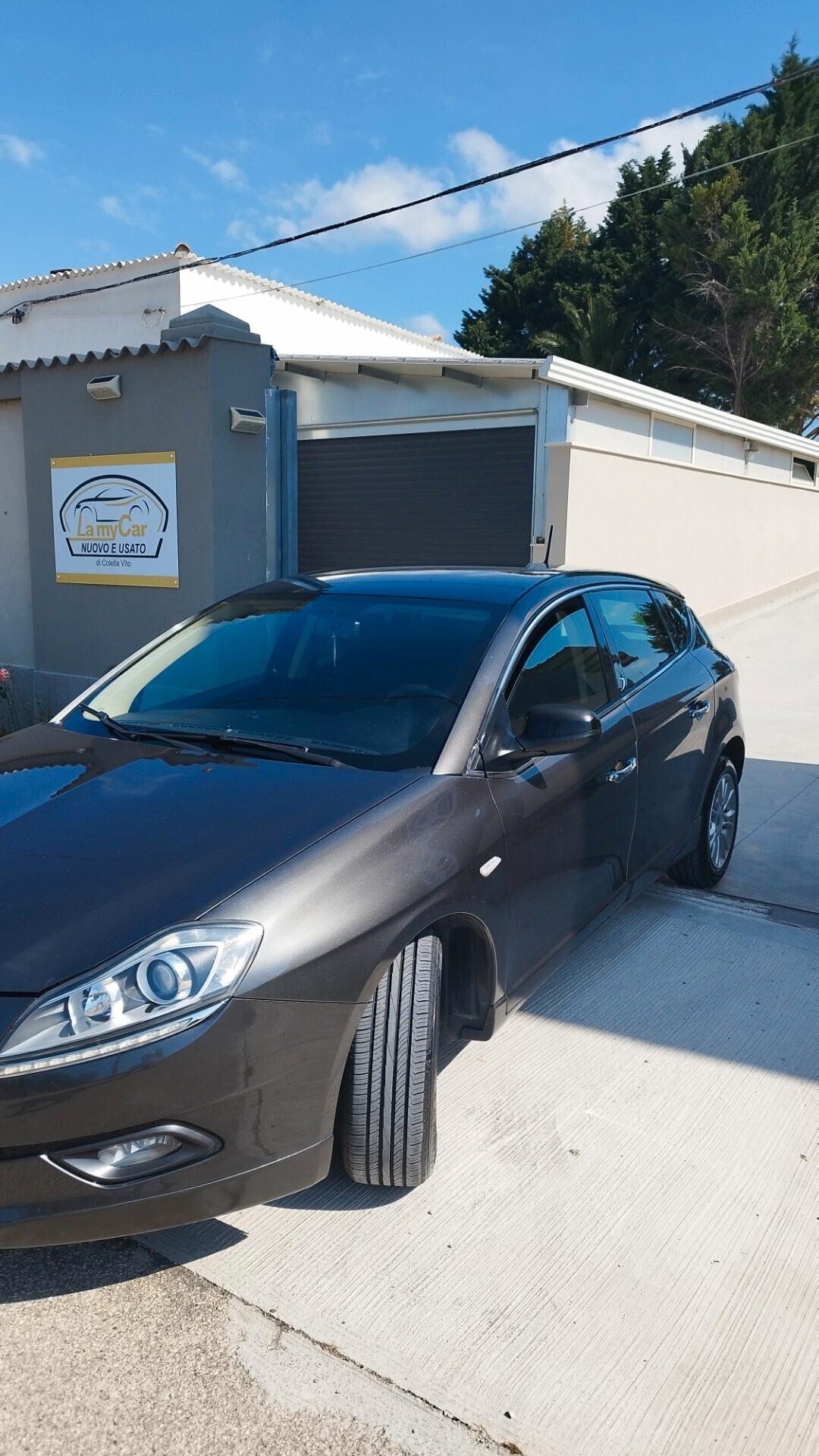 Lancia Delta 1.6 MJT DPF Gold