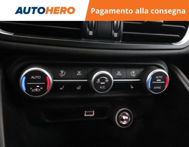 ALFA ROMEO Giulia 2.2 Turbodiesel 210 CV AT8 AWD Q4 Veloce