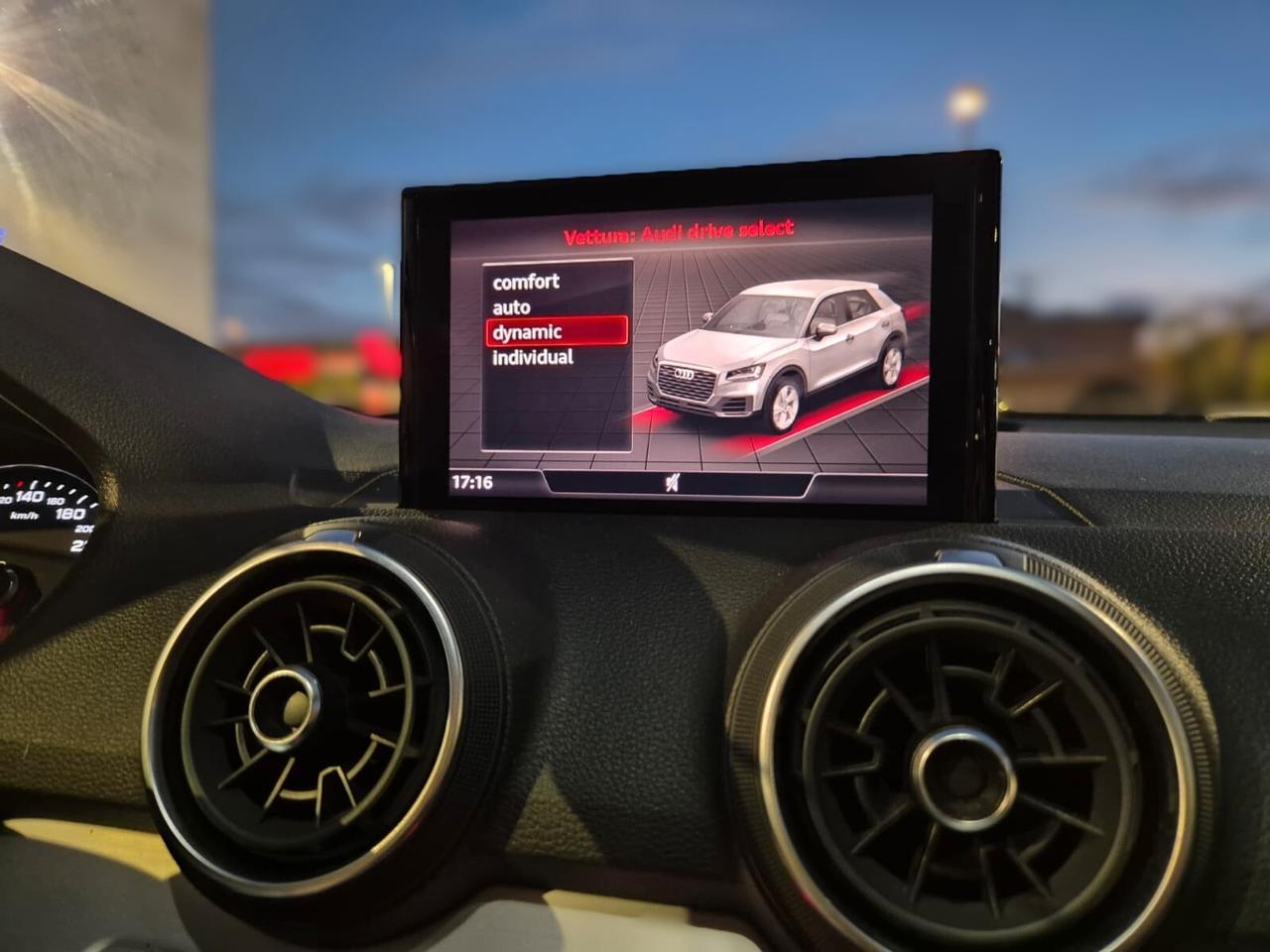 Audi Q2 30 TDI S-tronic Admired